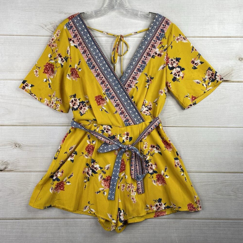 Trixxi Anthropologie Shorts Romper Womens S Yellow Floral Flowy Boho Shortall V